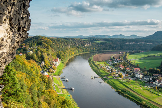 Blick von der Bastei zur Elbe